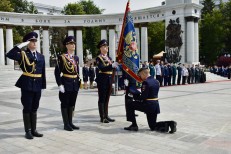 Котомцева Е.С. - НП - Знамя - символ традиций, выпускник - символ будущего!