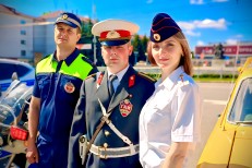 Морозова Е.С -ГИП Праздничный патруль в Брянске на День образования Госавтоинчпекции. Дата съемки 3 июля 2025